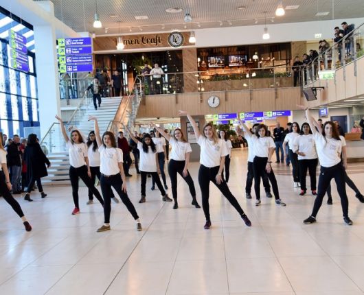 Flashmob privind prevenirea cancerului de col uterin