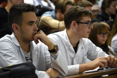 Întrunirea mediciniștilor cu ministrul sănătății