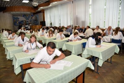 Examenul de licență 2016