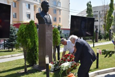 Nicolae Testemițanu ar fi împlinit 90 de ani