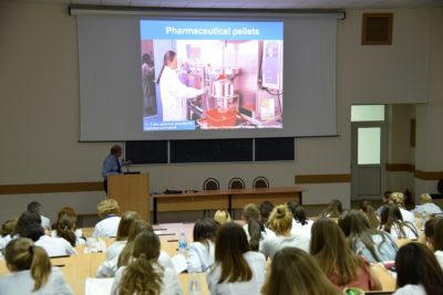 Prelegeri pentru farmaciști